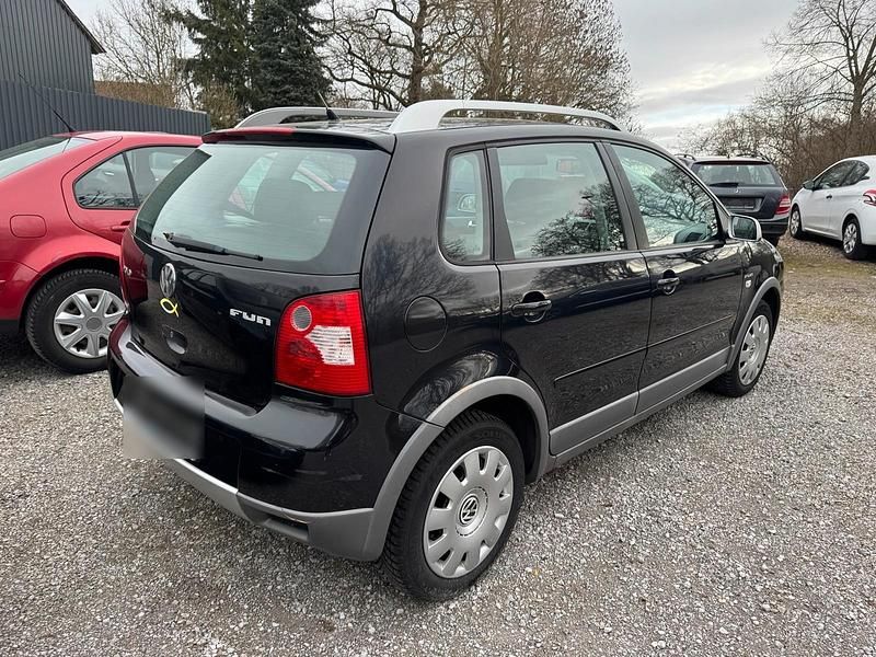 Gebraucht VW Polo Cross 64 PS (47 kW) 2005 Schwarz Kleinwagen