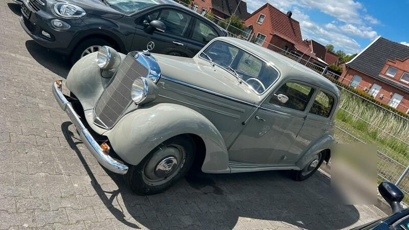 Grau Gebraucht 1954 Mercedes 170 Limousine | 39.550 € - Bild 1/4