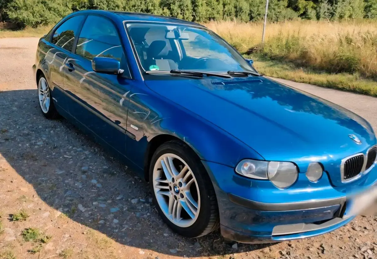 Gebraucht BMW 316 116 PS (85 kW) 2002 Blau Limousine