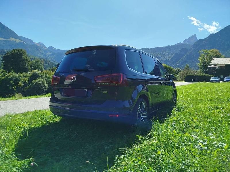 Gebraucht Seat Alhambra 4Drive 184 PS (135 kW) 2018 Grau Van / Kleinbus