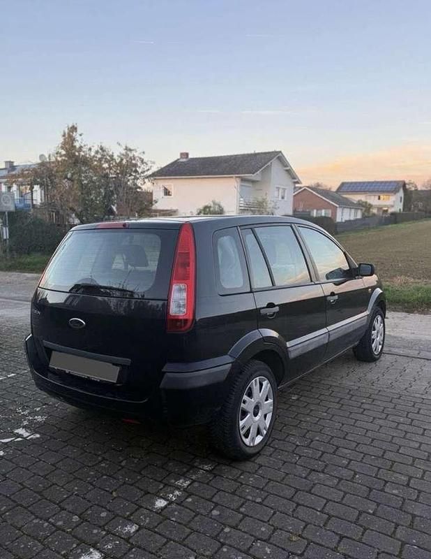 Gebraucht Ford Fusion 75 PS (55 kW) 2006 Schwarz Kleinwagen