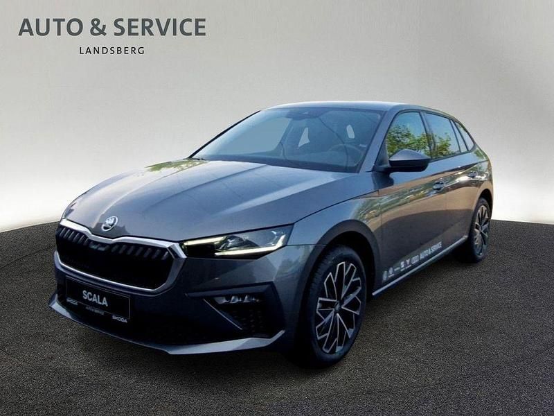 Graphitegrau metallic Neu 2025 Skoda Scala Tour Kleinwagen | 28.980 € (Etwas zu teuer) - Bild 1/4