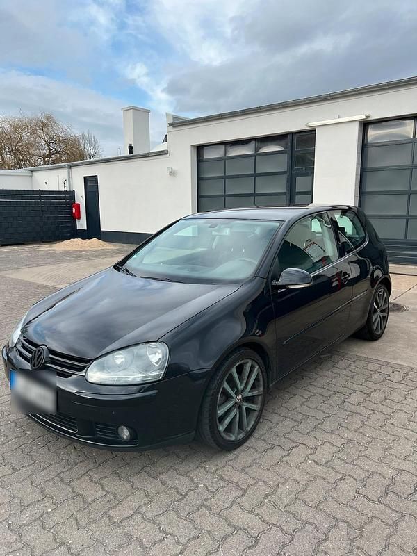 Gebraucht VW Golf 115 PS (84 kW) 2004 Schwarz Coupé