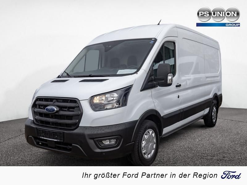 Gebraucht Ford Transit Trend 131 PS (96 kW) 2022 Weiss / frostweiß Van