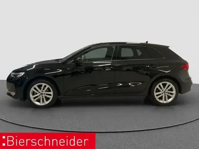 Gebraucht Audi A3 Advanced 150 PS (110 kW) 2025 Schwarz Limousine