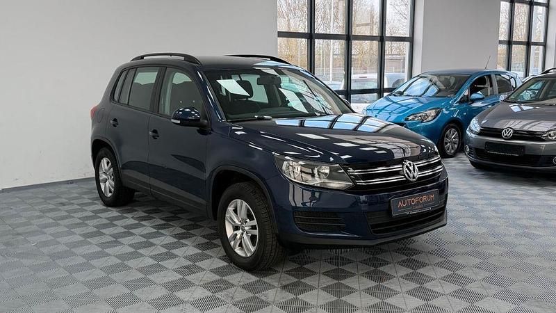 Gebraucht VW Tiguan Trendline 122 PS (89 kW) 2012 Blau SUV