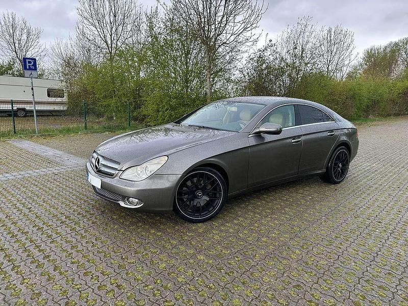 Gebraucht Mercedes CLS280 231 PS (169 kW) 2008 Grau Coupé