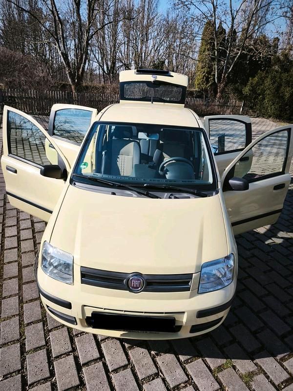 Gebraucht Fiat Panda 60 PS (44 kW) 2009 Gelb Kleinwagen