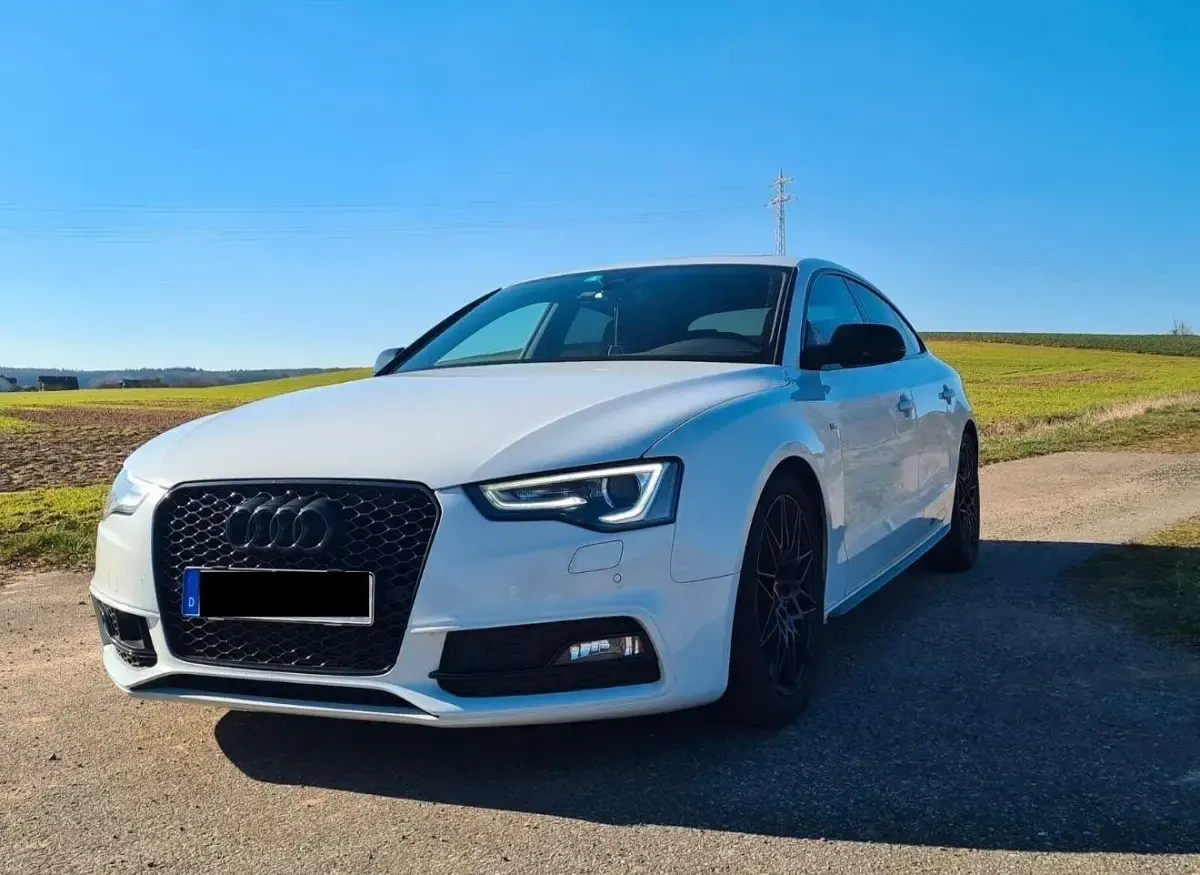 Gebraucht Audi A5 Sportback S-Line 245 PS (180 kW) 2015 Weiß Kleinwagen