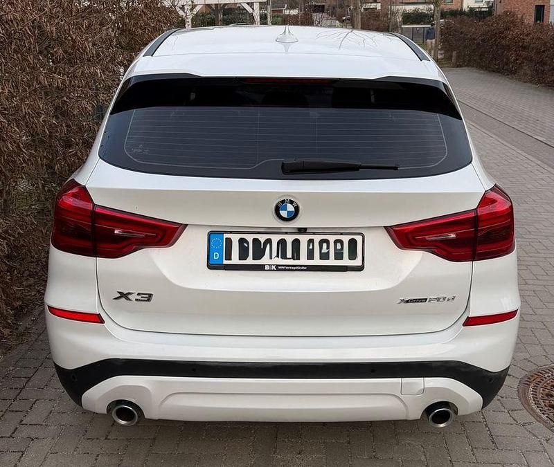 Gebraucht BMW X3 190 PS (139 kW) 2021 Weiß SUV