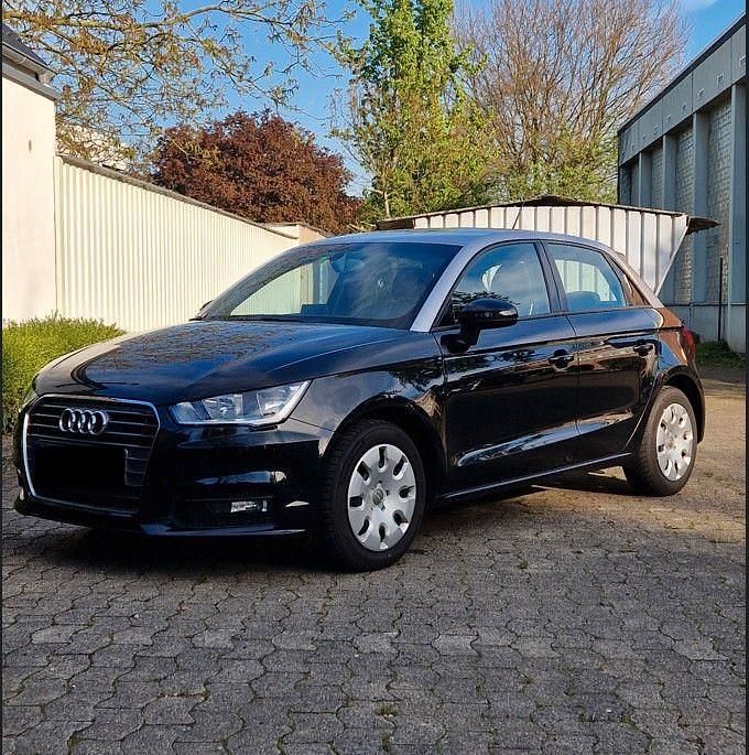 Gebraucht 2016 Audi A1 Sportback Design Kleinwagen | 8.300 € (Guter Preis) - Bild 1/4
