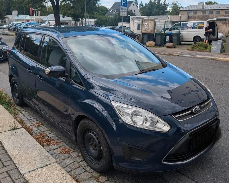 Blau Gebraucht 2014 Ford Grand C-Max Ambiente Van / Kleinbus | 3.500 € (Guter Preis) - Bild 1/4