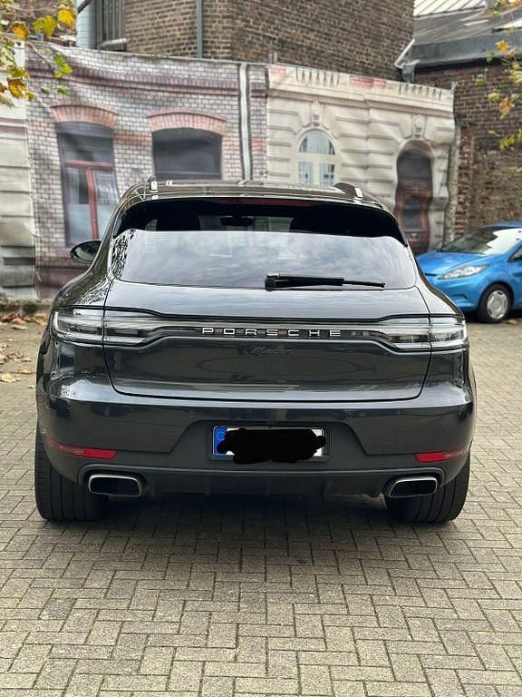 Gebraucht Porsche Macan 245 PS (180 kW) 2021 Grau SUV