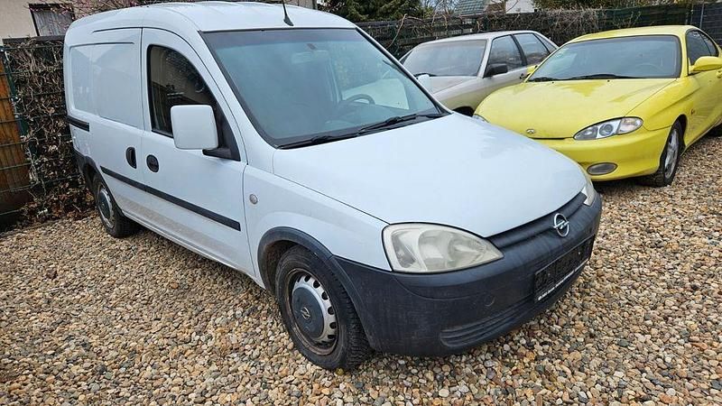 Gebraucht Opel Combo 75 PS (55 kW) 2007 Weiß Van / Kleinbus