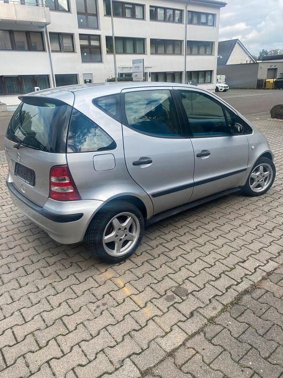 Gebraucht Mercedes A140 Elegance 82 PS (60 kW) 2002 Silber Limousine