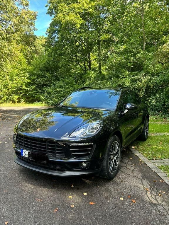 Schwarz Gebraucht 2017 Porsche Macan S SUV | 39.500 € (Guter Preis) - Bild 1/4