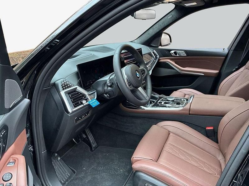 Neu BMW X7 Performance 352 PS (258 kW) 2026 Schwarz SUV