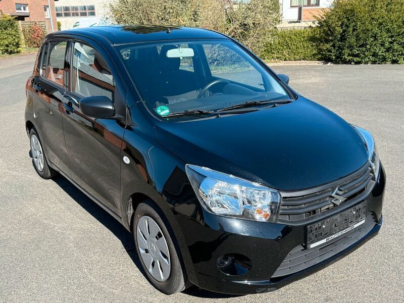 Schwarz Gebraucht 2016 Suzuki Celerio Limousine | 5.990 € (Fairer Preis) - Bild 1/4