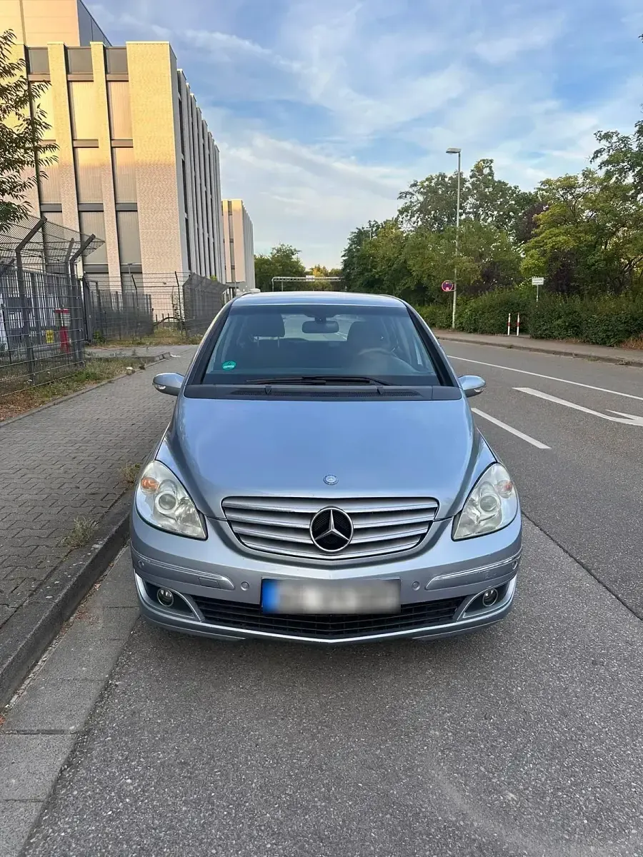Gebraucht Mercedes B200 136 PS (100 kW) 2008 Van / Kleinbus