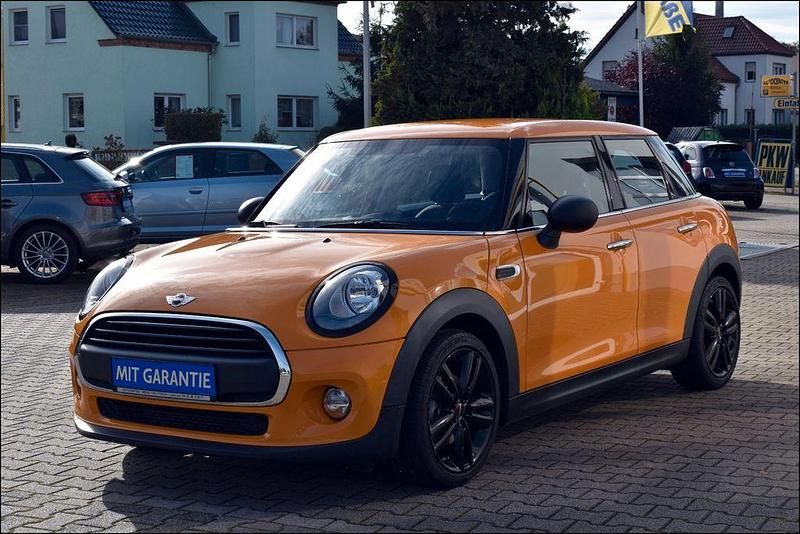 Gebraucht Mini ONE 75 PS (55 kW) 2016 Orange Kleinwagen