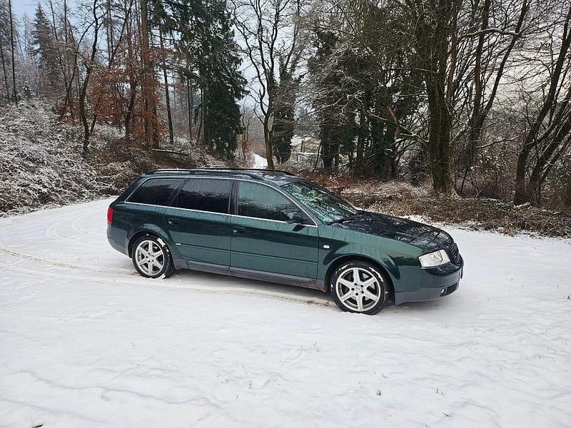 Gebraucht Audi A6 Sport 299 PS (219 kW) 2000 Grün Kombi