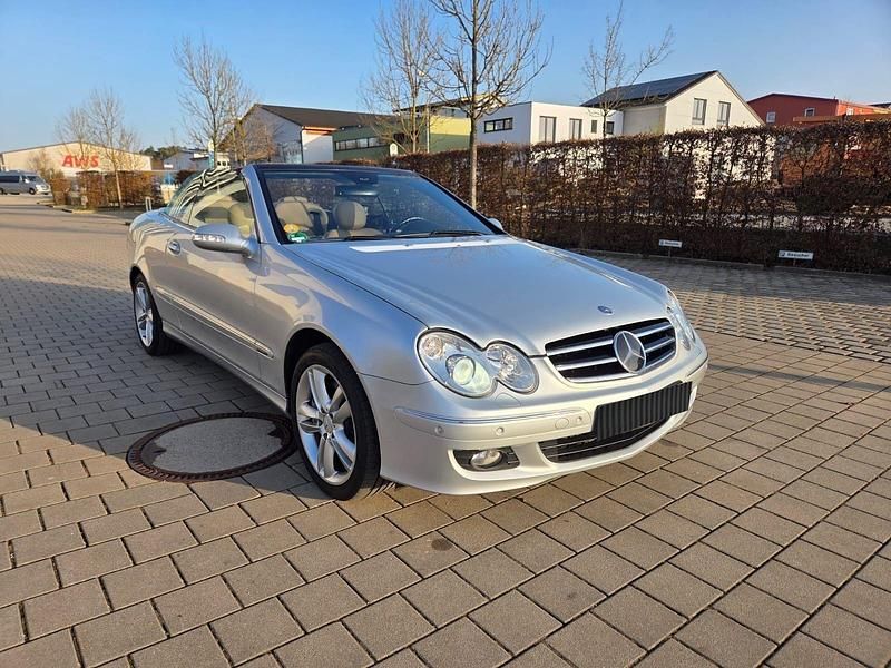 Gebraucht Mercedes CLK320 Avantgarde 224 PS (164 kW) 2006 Silber Cabrio