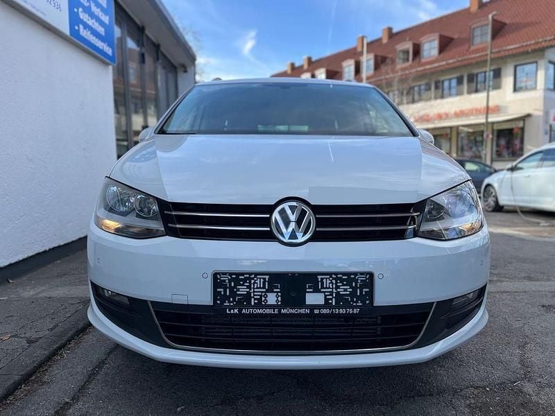 Gebraucht VW Sharan Comfortline 220 PS (161 kW) 2018 Weiß Van / Kleinbus
