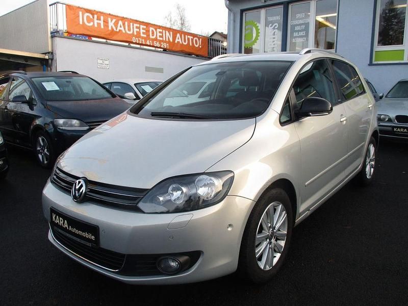 Gold Gebraucht 2011 VW Golf VI Style Kleinwagen | 6.750 € (Guter Preis) - Bild 1/3