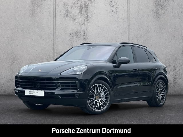 Tiefschwarzmetallic Gebraucht 2018 Porsche Cayenne S SUV | 67.900 € (Teuer) - Bild 1/4