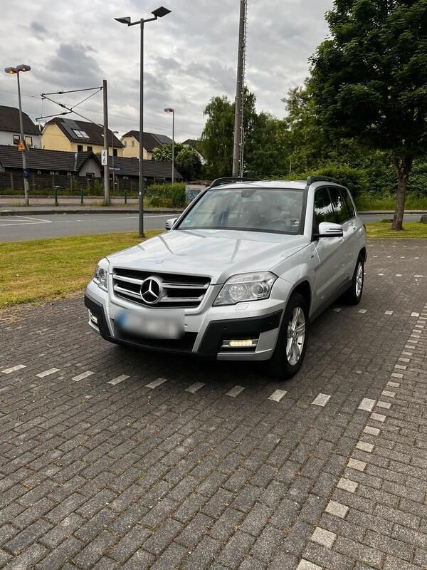 Silber Gebraucht 2011 Mercedes GLK220 SUV | 9.300 € (Guter Preis) - Bild 1/4