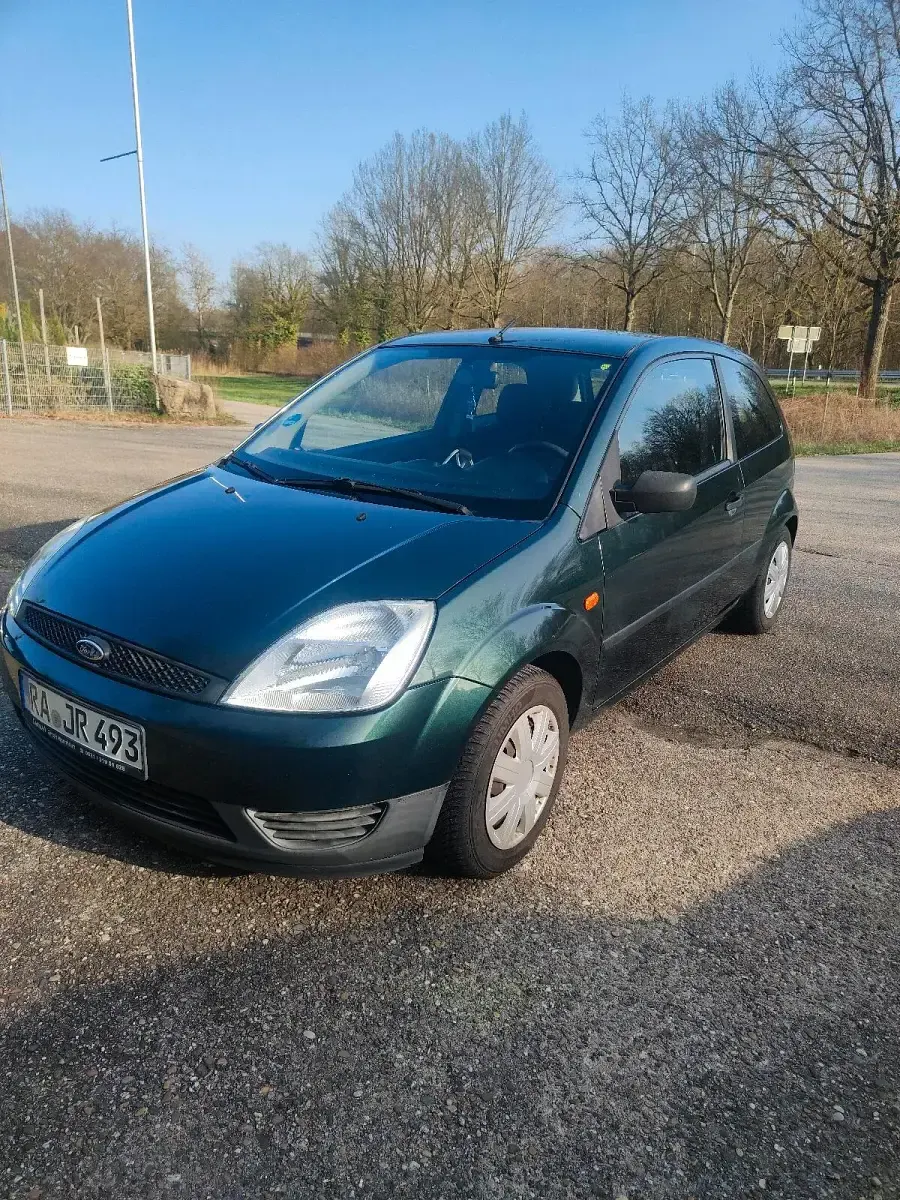 Gebraucht Ford Fiesta 60 PS (44 kW) 2004 Kleinwagen
