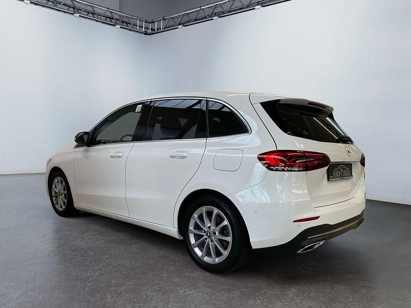 Gebraucht Mercedes B220 Progressive 190 PS (139 kW) 2019 Polarweiss  unilack Van / Kleinbus