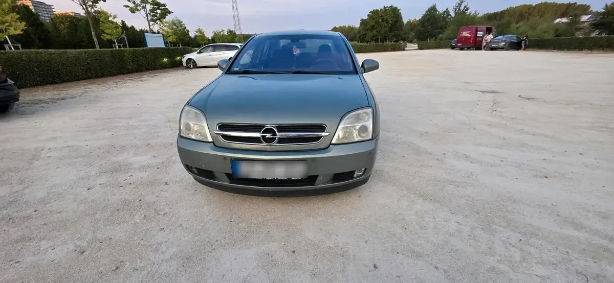 Gebraucht Opel Vectra 155 PS (114 kW) 2004 Grün Limousine