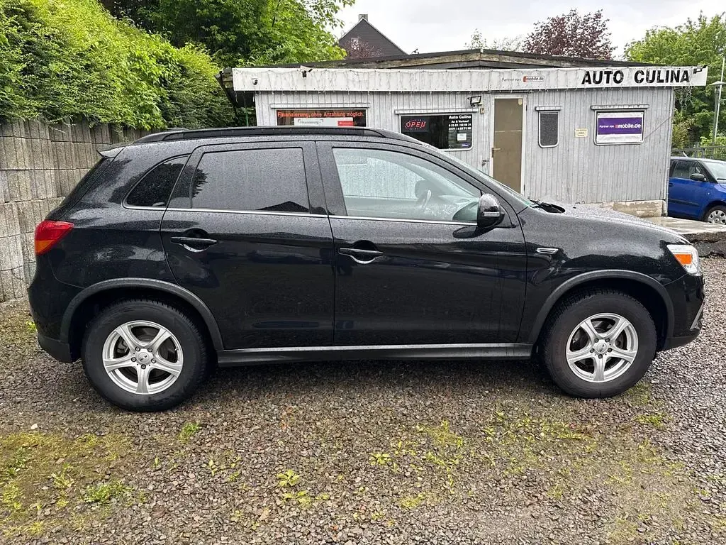 Gebraucht Mitsubishi ASX Edition 117 PS (86 kW) 2018 Schwarz SUV
