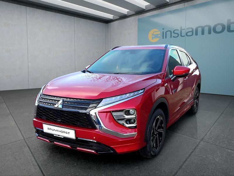 Rot Gebraucht 2023 Mitsubishi Eclipse Cross SUV | 26.299 € (Fairer Preis) - Bild 1/4