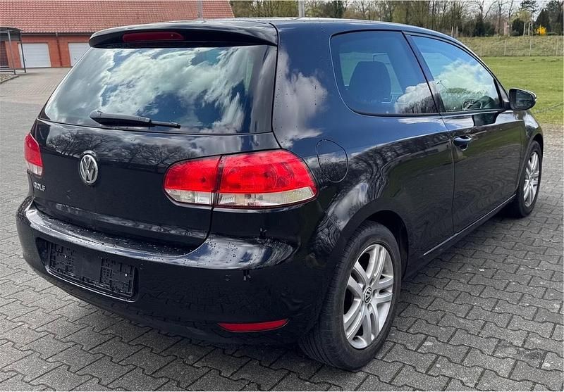 Usata VW Golf VI 80 CV (58 kW) 2009 Nero Utilitaria