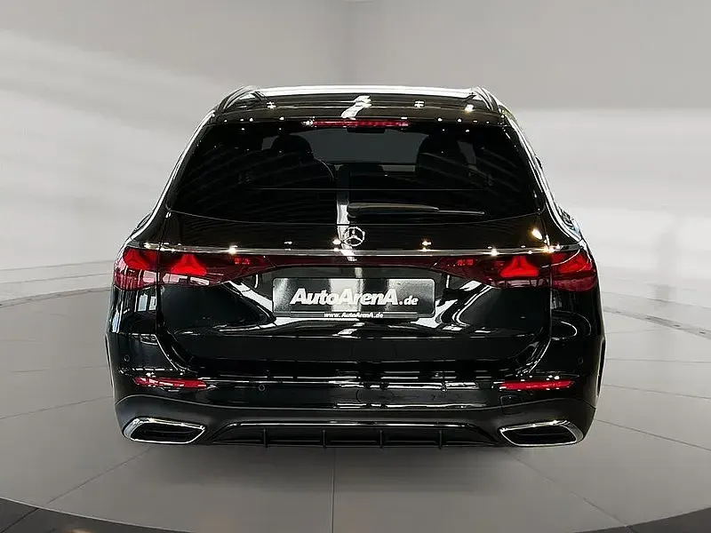 Gebraucht Mercedes E220 AMG 197 PS (144 kW) 2025 Metalliclack obsidianschwarz Kombi