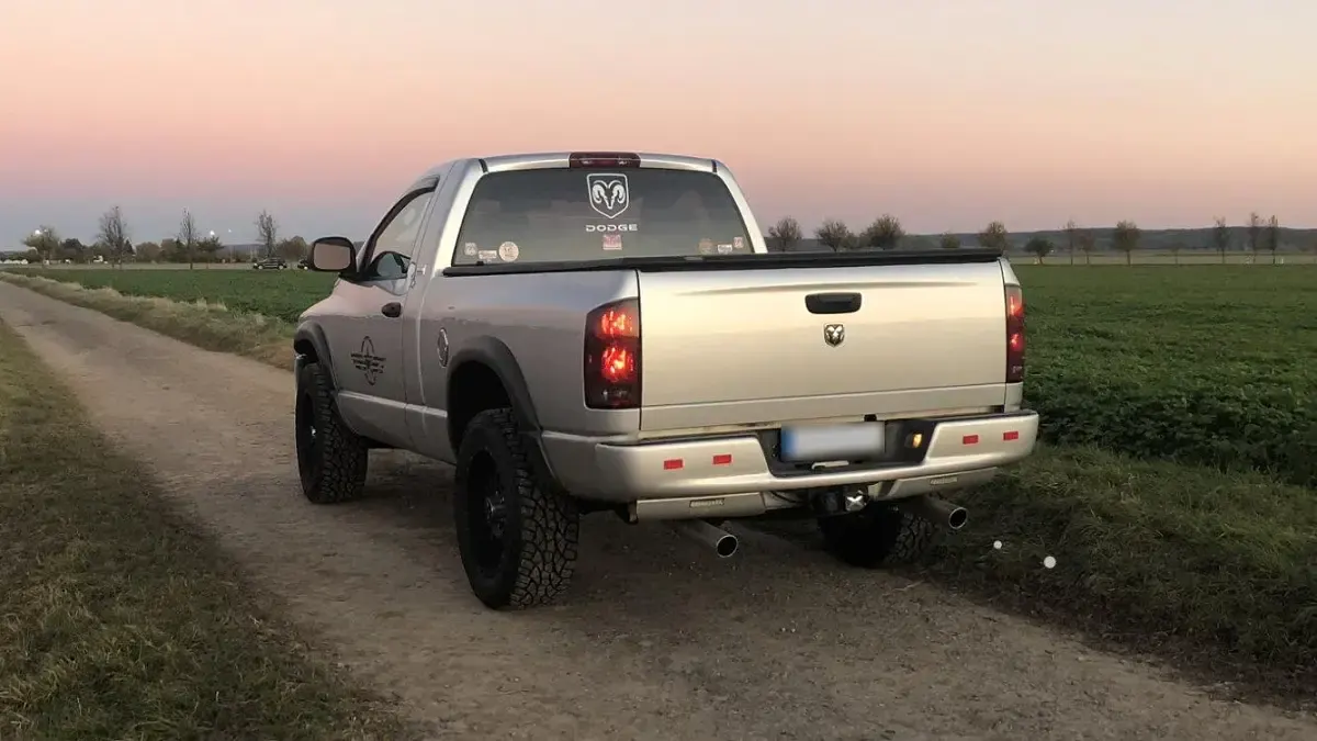 Usata Dodge Ram 345 CV (253 kW) 2007 Argento Pick-up
