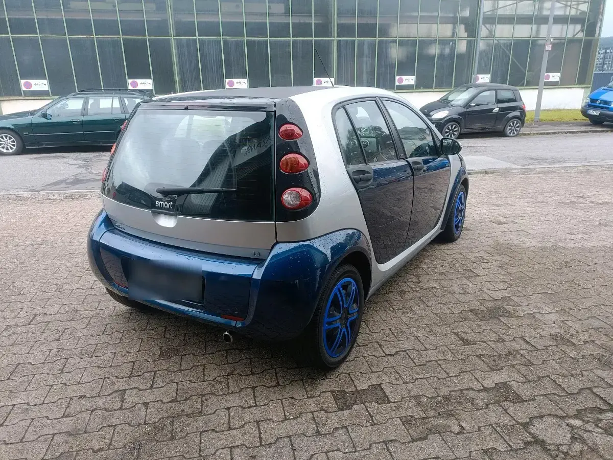 Gebraucht Smart ForFour 90 PS (66 kW) 2006 Blau Kleinwagen