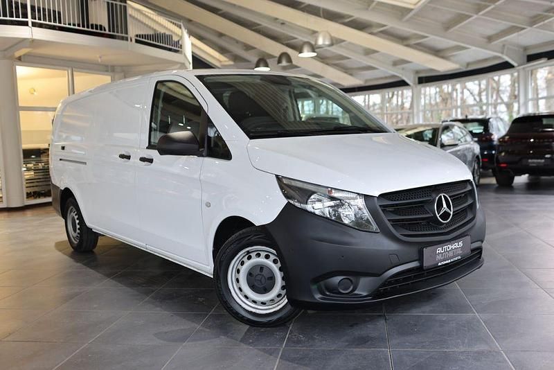 Arktikweiã Gebraucht 2024 Mercedes Vito Van / Kleinbus | 29.980 € (Superpreis) - Bild 1/4