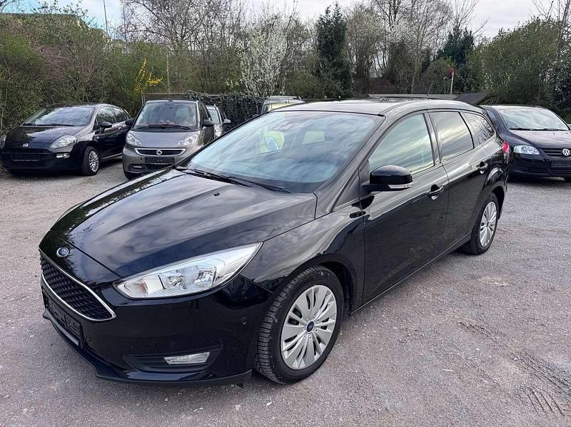 Gebraucht Ford Focus 95 PS (69 kW) 2018 Schwarz Kombi