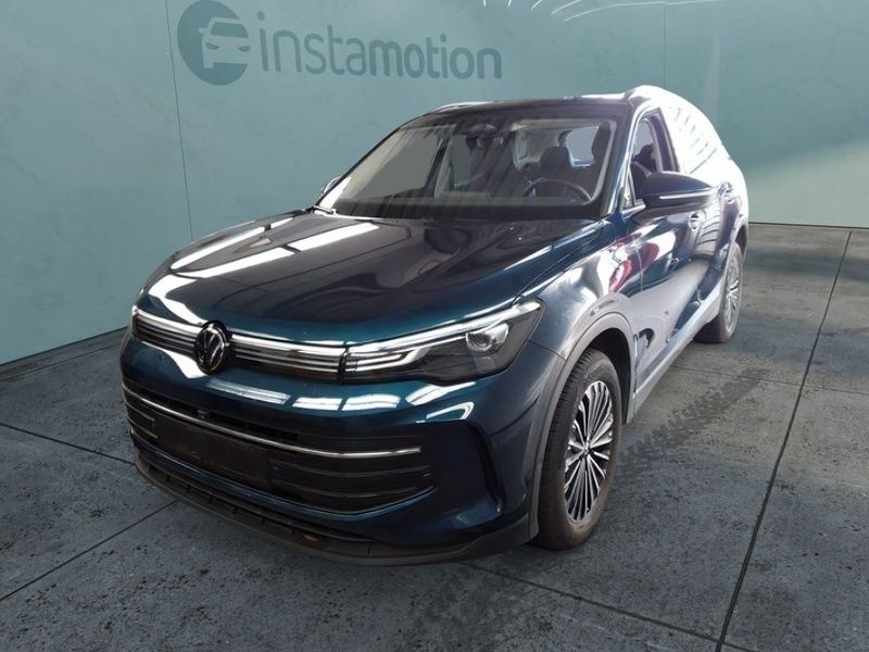 Blau Gebraucht 2024 VW Tiguan Life SUV | 39.310 € (Etwas zu teuer) - Bild 1/2