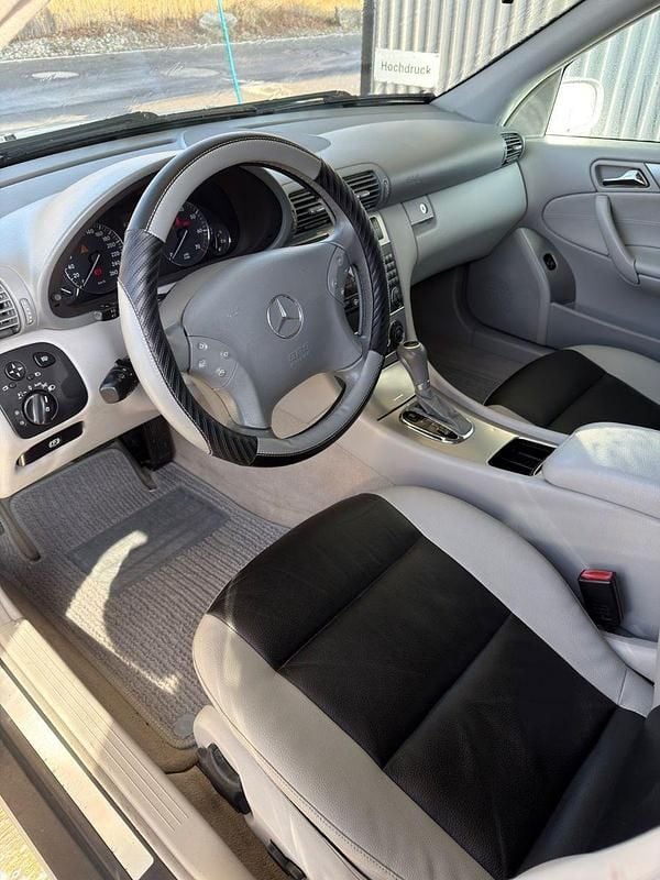 Gebraucht Mercedes C280 Avantgarde 231 PS (169 kW) 2006 Silber Kombi