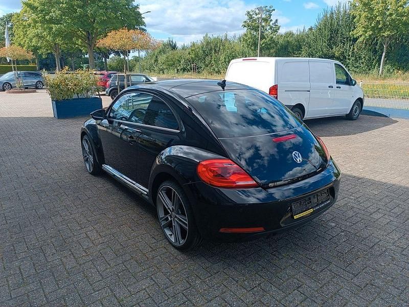 Gebraucht VW Beetle Allstar 110 PS (80 kW) 2016 Schwarz Kleinwagen