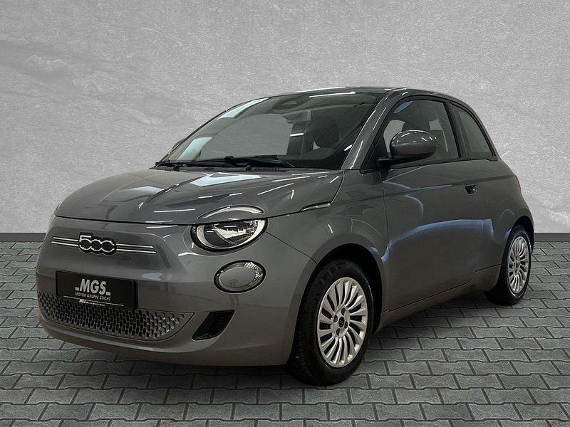 Gebraucht Fiat 500e Action 69 kW (95 PS) 2022 Mineral grau (metall Kleinwagen