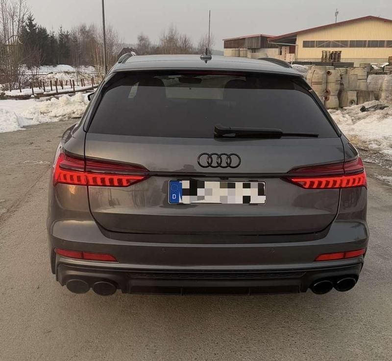 Gebraucht Audi S6 Basis 349 PS (256 kW) 2020 Grau Kombi