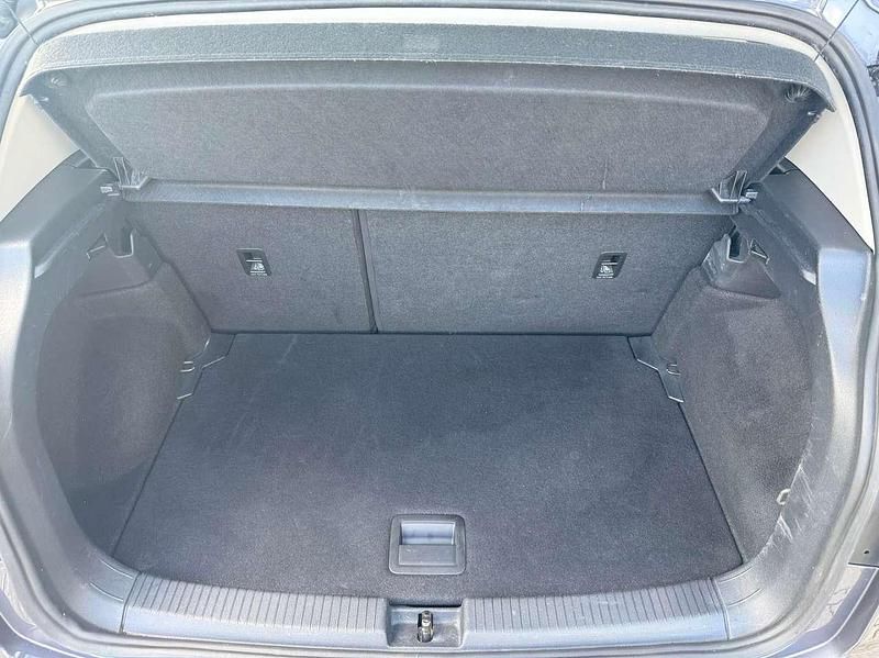 Gebraucht VW T-Cross Style 110 PS (80 kW) 2022 Rauchgrau metallic SUV