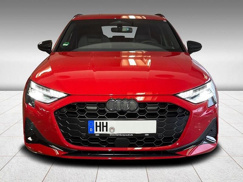 Gebraucht Audi A3 S-Line 150 PS (110 kW) 2026 Rot Limousine