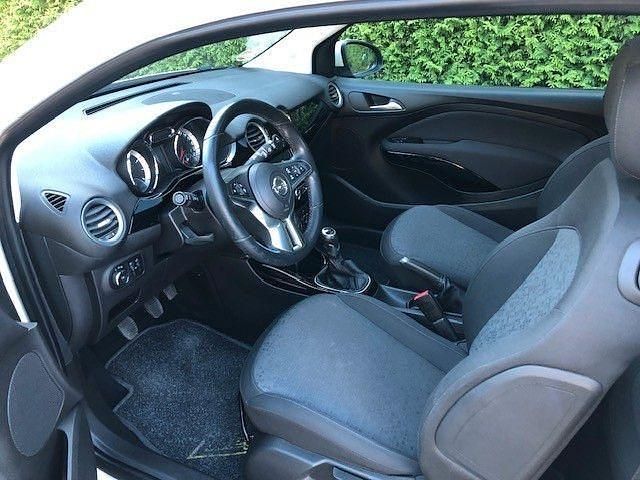 Gebraucht Opel Adam Glam 87 PS (63 kW) 2016 Weiß Kleinwagen