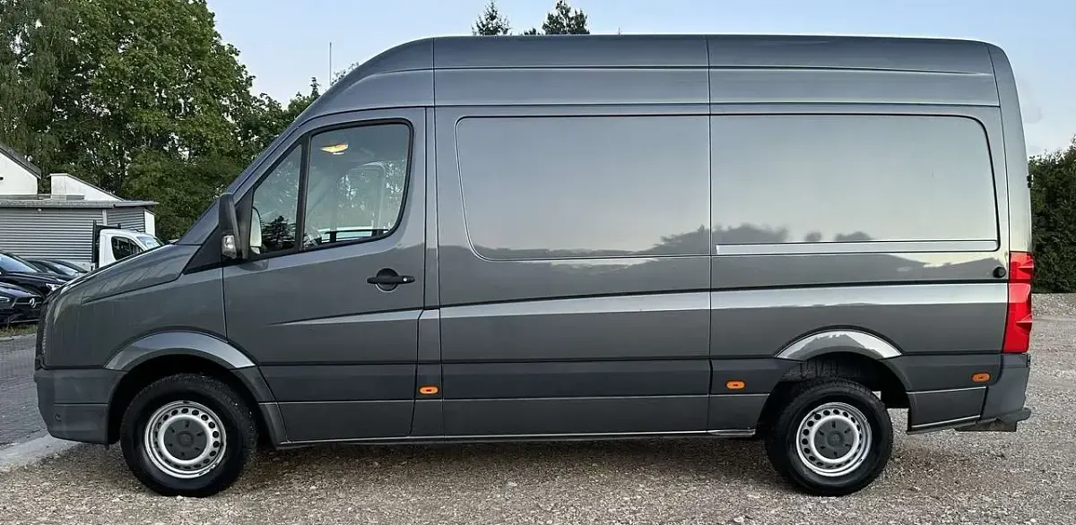 Gebraucht VW Crafter 163 PS (119 kW) 2014 Grau Van